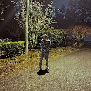 Meet your Posher, Preston